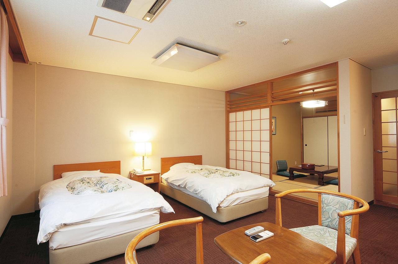 Watarase Onsen Hotel Yamayuri Hongu Zewnętrze zdjęcie